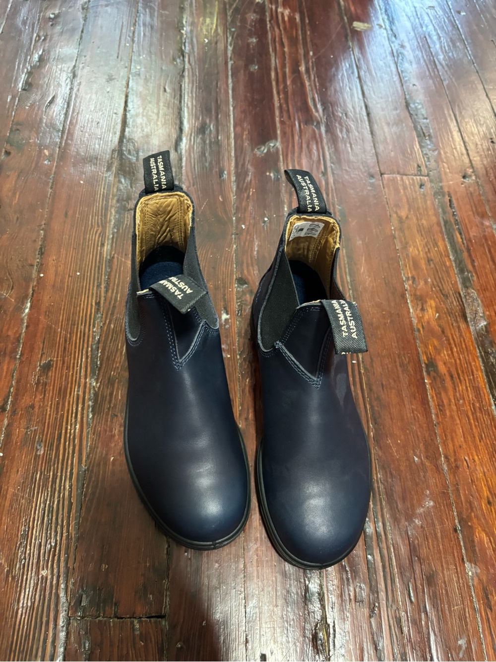 Like new Blundstone 2246 in Classic Navy, US Women’s 8 - Picture 5 of 8